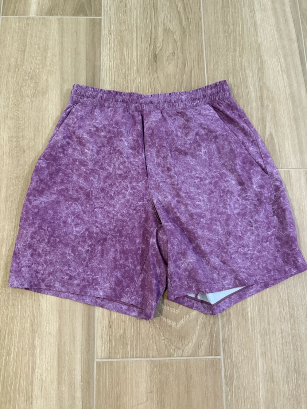 Men's Lululemon Pace Breaker shorts size M
